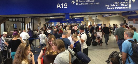 Airport-Crowd